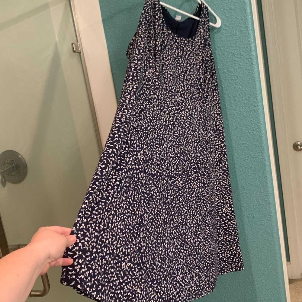 Old Navy Sleeveless Floral Fit & Flare Midi Dress